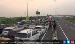Tiga Biang Kemacetan Arus Mudik Lebaran di Jalan Tol - JPNN.com