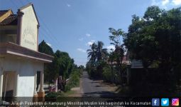 Masjid dan Gereja Berdempetan, Warga Saling Bantu - JPNN.com