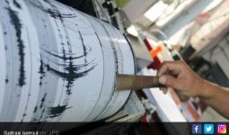 Gempa 4,0 SR Guncang Padang, Warga Panik Keluar Rumah - JPNN.com