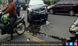 Lihat, Calya dan Innova Tabrakan di Medan, 5 Orang Terluka - JPNN.com