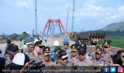 Kapolri Pantau Kepadatan Arus Balik di Jembatan Kali Kuto - JPNN.com
