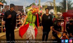 Ritual Seblang, Susi Susanti Kesurupan - JPNN.com
