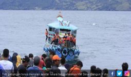 Arus Bawah Jokowi: Audit Semua Kapal di Danau Toba! - JPNN.com