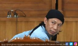 Aman Abdurrahman Divonis Mati, Langsung Sujud Syukur - JPNN.com