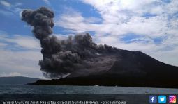 Gunung Anak Krakatau Siaga, Jadwal Penerbangan Masih Normal - JPNN.com