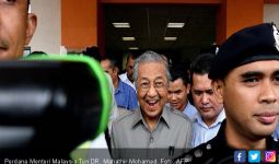 Terungkap! Ada Rasisme di Balik Pengunduran Diri Mahathir Mohamad sebagai PM Malaysia - JPNN.com