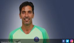 Video Unik PSG Memperkenalkan Gianluigi Buffon - JPNN.com