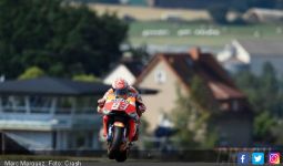Marc Marquez Pole di MotoGP Jerman dengan Strategi Aneh - JPNN.com