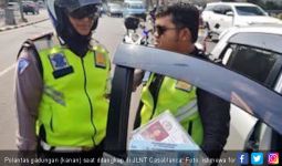 Polantas Gadungan Akui Dapat Atribut Polisi di Bandung - JPNN.com