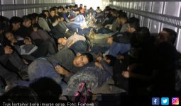 Ditelantarkan, Imigran Gelap Mati Lemas di Dalam Kontainer - JPNN.com