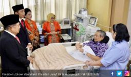 5 Foto Pak SBY di Rumah Sakit, Ada Jokowi dan Prabowo - JPNN.com