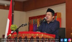 Fahri Hamzah: Cara Pemerintah Mengelola BUMN Mengkhawatirkan - JPNN.com