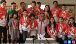 Menpora Puji 3 Anak Indonesia Berprestasi di Dunia - JPNN.com