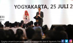 Tjahjo Bicara Dana Desa dan STMJ: Saya Tetap Milih Jokowi - JPNN.com