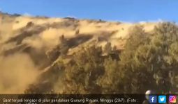 Mencekam, Video Detik-detik Longsoran di Gunung Rinjani - JPNN.com