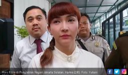 Roro Fitria Curhat, Diminta Segera Menikah - JPNN.com