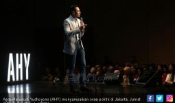 AHY Terus Puji Prabowo, Apa Ini Kode? - JPNN.com