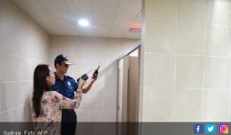 Wanita Korsel Diteror Kamera Pengintai di Toilet Umum - JPNN.com