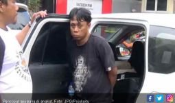 Pria Ini Sudah Mencopet 120 Handphone di Angkot - JPNN.com