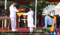 Anies Baswedan Singgung Bendera saat Upacara Kemerdekaan - JPNN.com