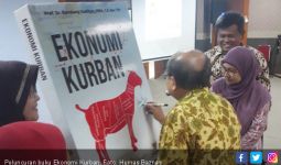 Jelang Iduladha, BAZNAS Luncurkan Buku Ekonomi Kurban - JPNN.com