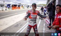 Jorge Lorenzo Start Paling Depan di MotoGP Inggris - JPNN.com