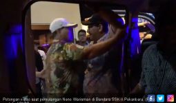 Miris Lihat Neno Warisman Dipersekusi di Bandara Pekanbaru - JPNN.com
