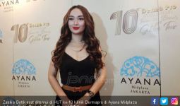 Zaskia Gotik Pengin Menikah Diam-diam - JPNN.com