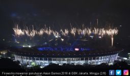 Rela Berhujan Demi Tonton Penutupan Asian Games 2018 - JPNN.com