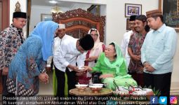Sowan ke Ibu Sinta Wahid, Begini Permintaan Pak Jokowi - JPNN.com