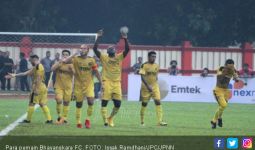 Bhayangkara FC vs Arema FC: Kans Ramaikan 3 Besar - JPNN.com