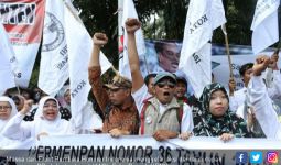 Honorer K2 mau Enggak Ajukan Judicial Review ke MK? - JPNN.com