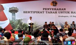 Jokowi Bagikan 8 Ribu Sertifikat Tanah di Grobogan - JPNN.com