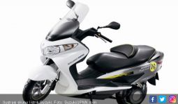 Suzuki Siapkan Skuter Listrik Setara Motor 125 cc - JPNN.com