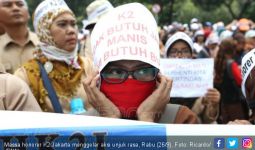 Tes Perpanjangan Kontrak, Honorer K2 DKI Jakarta Disuruh Masuk Selokan, Heboh! - JPNN.com