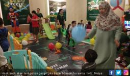 Larang Anak Main Gadget tapi Ortu kok Tergila-gila Medsos - JPNN.com