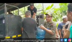 Pasha Ungu Ikut Angkat Jenazah Korban Gempa Palu - JPNN.com