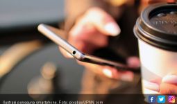 Pengguna Smartphone Indonesia Habiskan Waktu untuk Akses Ini - JPNN.com