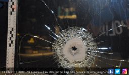 Puluhan Polisi Sisir Gedung DPR Cari Bekas Tembakan - JPNN.com