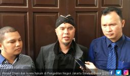 Fadli Zon Absen, Sidang Ahmad Dhani Kembali Ditunda - JPNN.com