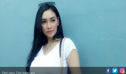 Putri Juby Ngaku Orang di Masa Lalu Delon Thamrin - JPNN.com