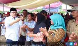 Nelayan Lampung Curhat soal Keuangan pada Zulkifli - JPNN.com