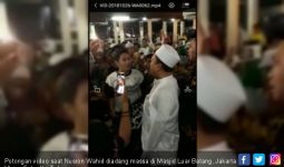 Nusron Wahid Diadang saat Mau Salat di Masjid Luar Batang - JPNN.com