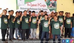 Maju Caleg DPRD Jatim, Hasanuddin Didukung Relawan Santri - JPNN.com