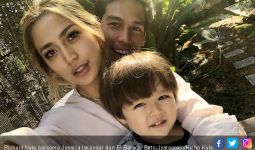 Jessica Iskandar Mewek Anaknya Panggil Richard Kyle Ayah - JPNN.com
