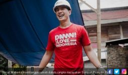 Rayakan Sumpah Pemuda, Daniel Mananta Jadi Kuli Bangunan - JPNN.com