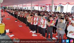 Ribuan Warga Bandung Doakan Korban Lion Air - JPNN.com