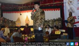 Sosialisasikan Empat Pilar MPR Lewat Petruk Dadi Ratu - JPNN.com