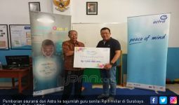 Astra Blusukan Sambil Berbagi Asuransi Rp 1 Miliar ke Guru - JPNN.com