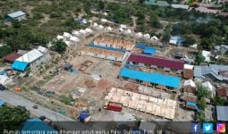 Sumbang 200 Juta untuk Rumah Sementara Korban Gempa Sulteng - JPNN.com